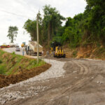 Prolongamento da Rua Duque de Caxias está sendo asfaltado